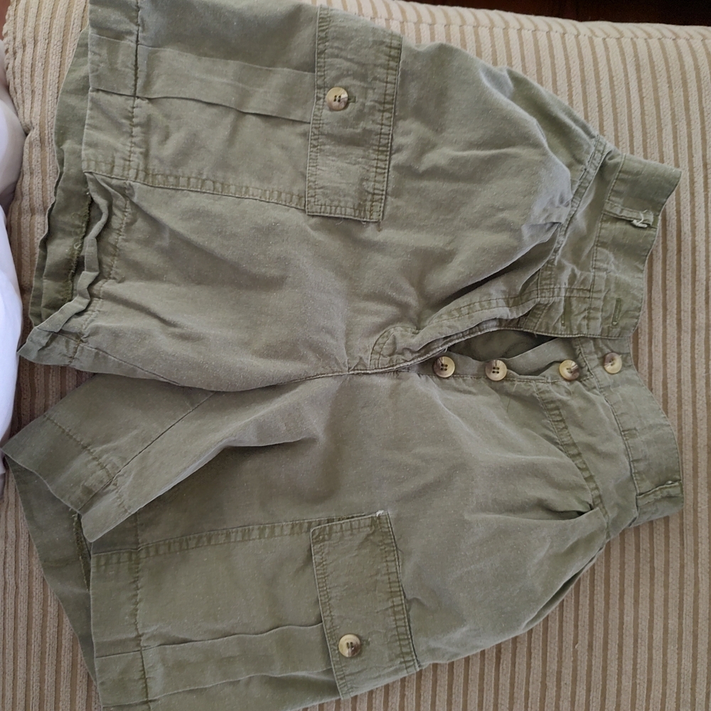 Vintage High Waist Olive Women's Cargo Shorts